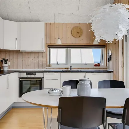 Majbritt - 50m From The Sea By Interhome Feriehus *